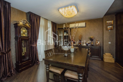 公寓 4-комн 108 m² - 优素福·科巴拉泽, Batumi