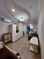 公寓 1-комн 39 m² - 治安官 Khimshiashvili, Batumi