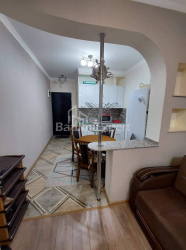 公寓 1-комн 39 m² - 治安官 Khimshiashvili, Batumi