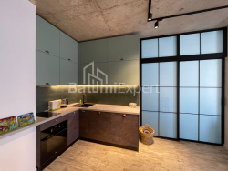 公寓 2-комн 59.8 m² - 沙尔瓦·伊纳萨里泽, Batumi