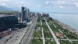 公寓 60 平方米的公寓 - 治安官 Khimshiashvili, Batumi, 佐治亚州。