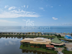 公寓 51 平方米的公寓 - 治安官 Khimshiashvili, Batumi, 佐治亚州。