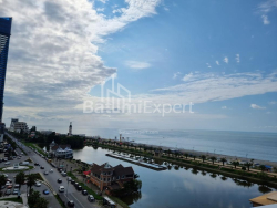 公寓 51 平方米的公寓 - 治安官 Khimshiashvili, Batumi, 佐治亚州。