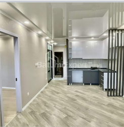 公寓 2-комн 45 m² - 尼科·皮罗斯马尼, Batumi