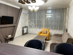 公寓 3-комн 72 m² - 尼科·皮罗斯马尼, Batumi