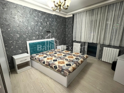 公寓 3-комн 72 m² - 尼科·皮罗斯马尼, Batumi