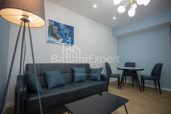 公寓 2-комн 50.5 m² - 治安官 Khimshiashvili, Batumi