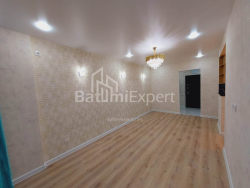 公寓 2-комн 46 m² - 尼科·皮罗斯马尼, Batumi