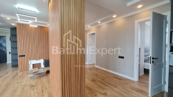 公寓 4-комн 101 m² - Vazha-Pshavela, Batumi