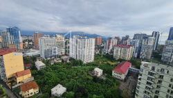 公寓 33 平方米的公寓 - 沙尔瓦·伊纳萨里泽, Batumi, 佐治亚州。