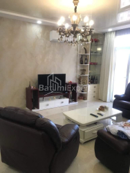 公寓 3-комн 70 m² - 伊利亚·查瓦查瓦泽, Batumi