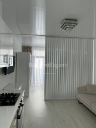 公寓 1-комн 34.7 m² - 尼科·皮罗斯马尼, Batumi