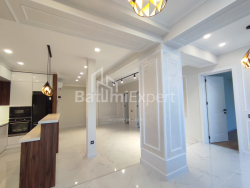 公寓 3-комн 111 m² - 伊利亚·查瓦查瓦泽, Batumi