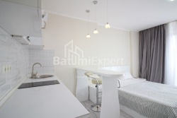 公寓 1-комн 28 m² - 优素福·科巴拉泽, Batumi