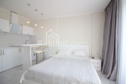 公寓 1-комн 28 m² - 优素福·科巴拉泽, Batumi