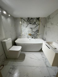 公寓 3-комн 95 m² - 优素福·科巴拉泽, Batumi