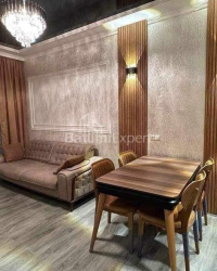 公寓 2-комн 51 m² - 尼科·皮罗斯马尼, Batumi