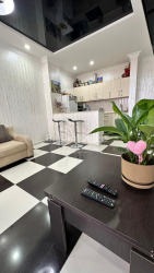 公寓 2-комн 62 m² - 沙尔瓦·伊纳萨里泽, Batumi