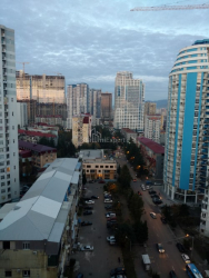 公寓 93 平方米的公寓 - 优素福·科巴拉泽, Batumi, 佐治亚州。