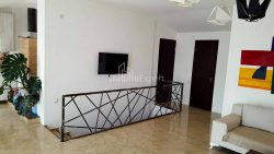 公寓 6-комн 230 m² - 佩特拉梅利什维利, Batumi