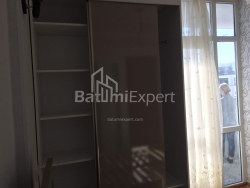 公寓 43 平方米的公寓 - 优素福·科巴拉泽, Batumi, 佐治亚州。