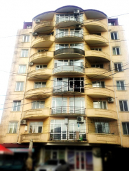 公寓 2-комн 32 m² - 亚历山德拉·普希金, Batumi