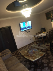 公寓 3-комн 83 m² - 佩特拉·巴格拉季昂尼, Batumi