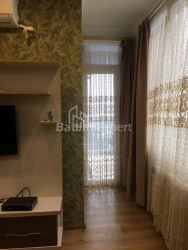 公寓 3-комн 80 m² - 治安官 Khimshiashvili, Batumi