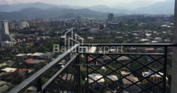公寓 38.4 平方米的公寓 - 治安官 Khimshiashvili, Batumi, 佐治亚州。