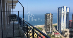 公寓 38.4 平方米的公寓 - 治安官 Khimshiashvili, Batumi, 佐治亚州。