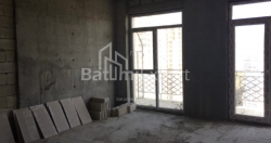 公寓 38.4 平方米的公寓 - 治安官 Khimshiashvili, Batumi, 佐治亚州。