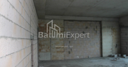 公寓 75.57 平方米的公寓 - 莱赫和玛丽亚·卡钦斯基, Batumi, 佐治亚州。