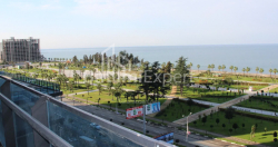 公寓 75.57 平方米的公寓 - 莱赫和玛丽亚·卡钦斯基, Batumi, 佐治亚州。