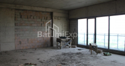 公寓 75.57 平方米的公寓 - 莱赫和玛丽亚·卡钦斯基, Batumi, 佐治亚州。