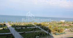 公寓 75.57 平方米的公寓 - 莱赫和玛丽亚·卡钦斯基, Batumi, 佐治亚州。