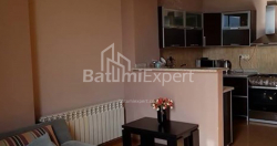 公寓 3-комн 100 m² - Vakhtang Gorgasali, Batumi