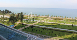 公寓 75.75 平方米的公寓 - 莱赫和玛丽亚·卡钦斯基, Batumi, 佐治亚州。