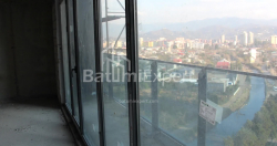 公寓 172.49 平方米的公寓 - 莱赫和玛丽亚·卡钦斯基, Batumi, 佐治亚州。