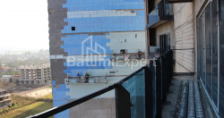 公寓 89.15 平方米的公寓 - 莱赫和玛丽亚·卡钦斯基, Batumi, 佐治亚州。